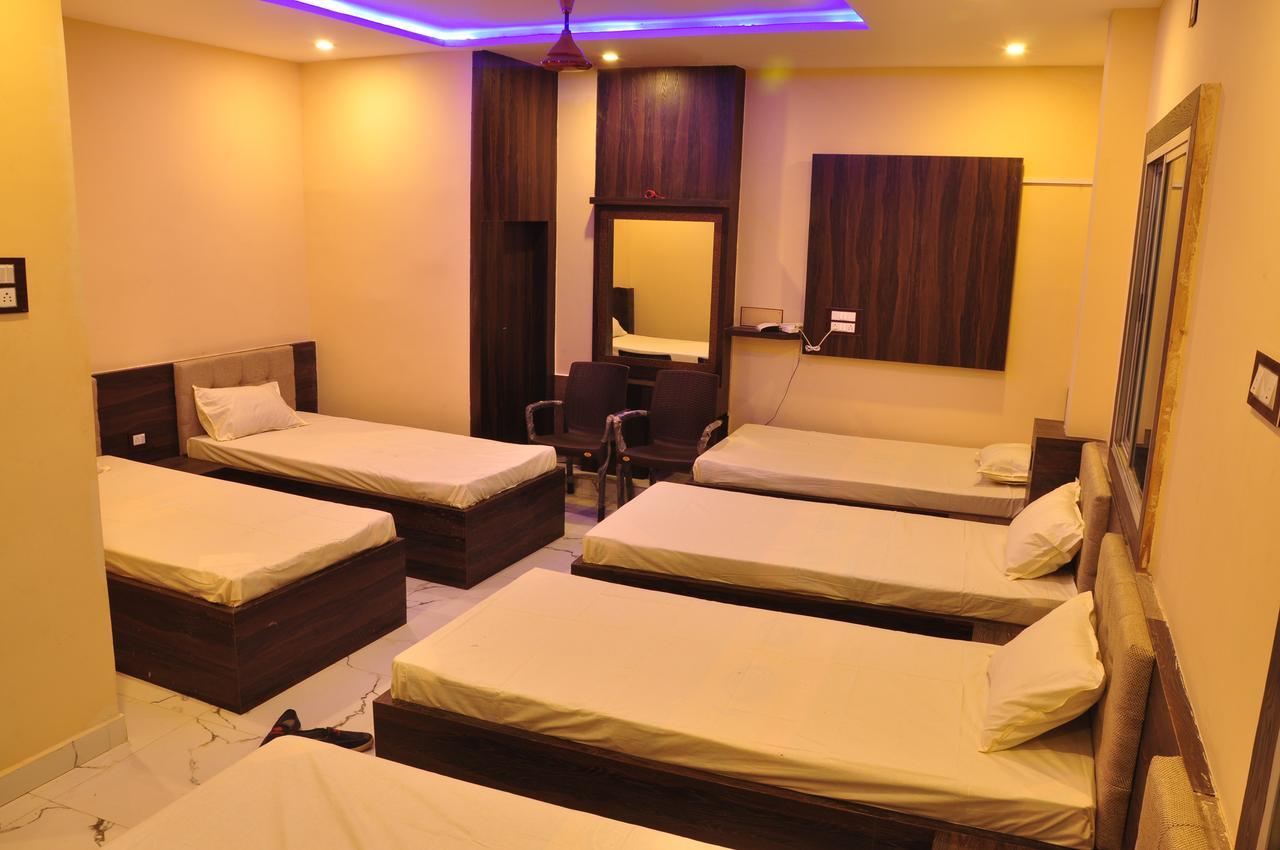 Hotel Golden Inn Balangir Kültér fotó